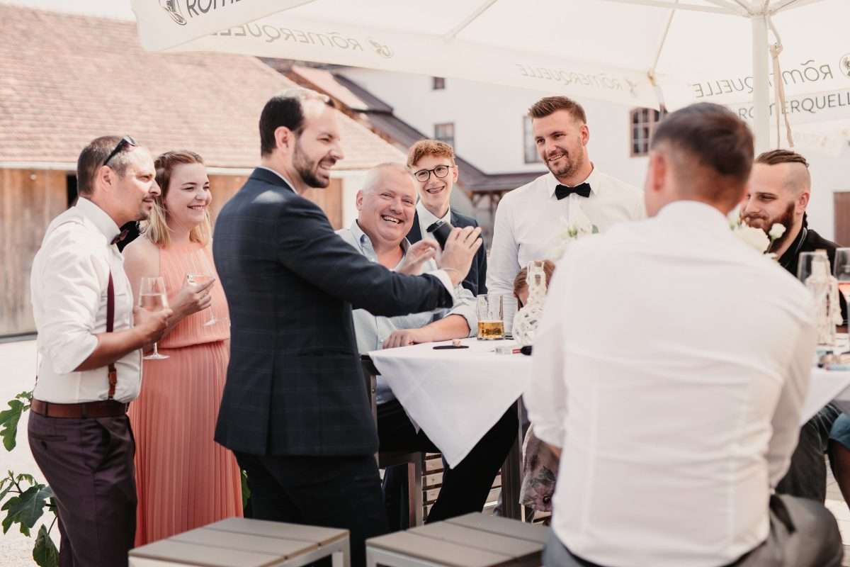Book Magician Dubai